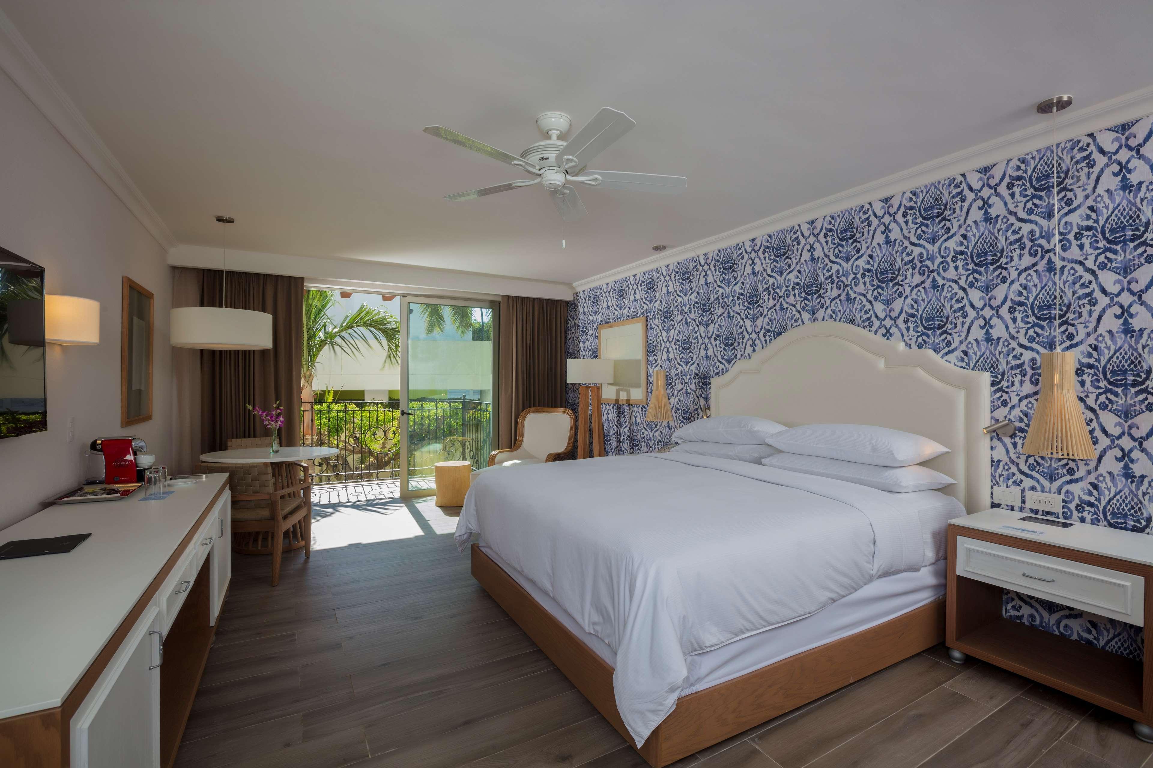 The Hacienda At Krystal Grand Puerto Vallarta (Adults Only) Екстериор снимка
