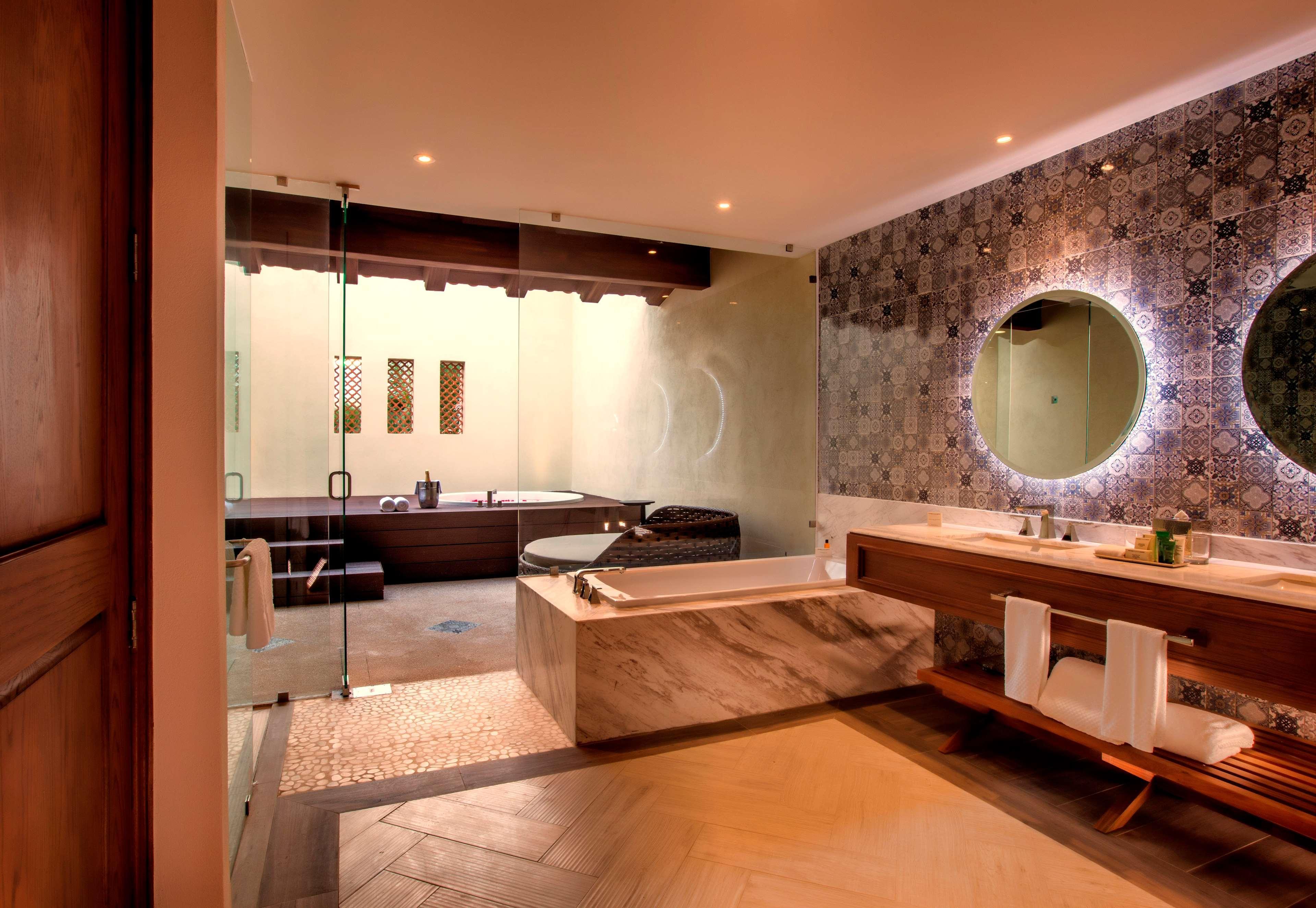 The Hacienda At Krystal Grand Puerto Vallarta (Adults Only) Екстериор снимка