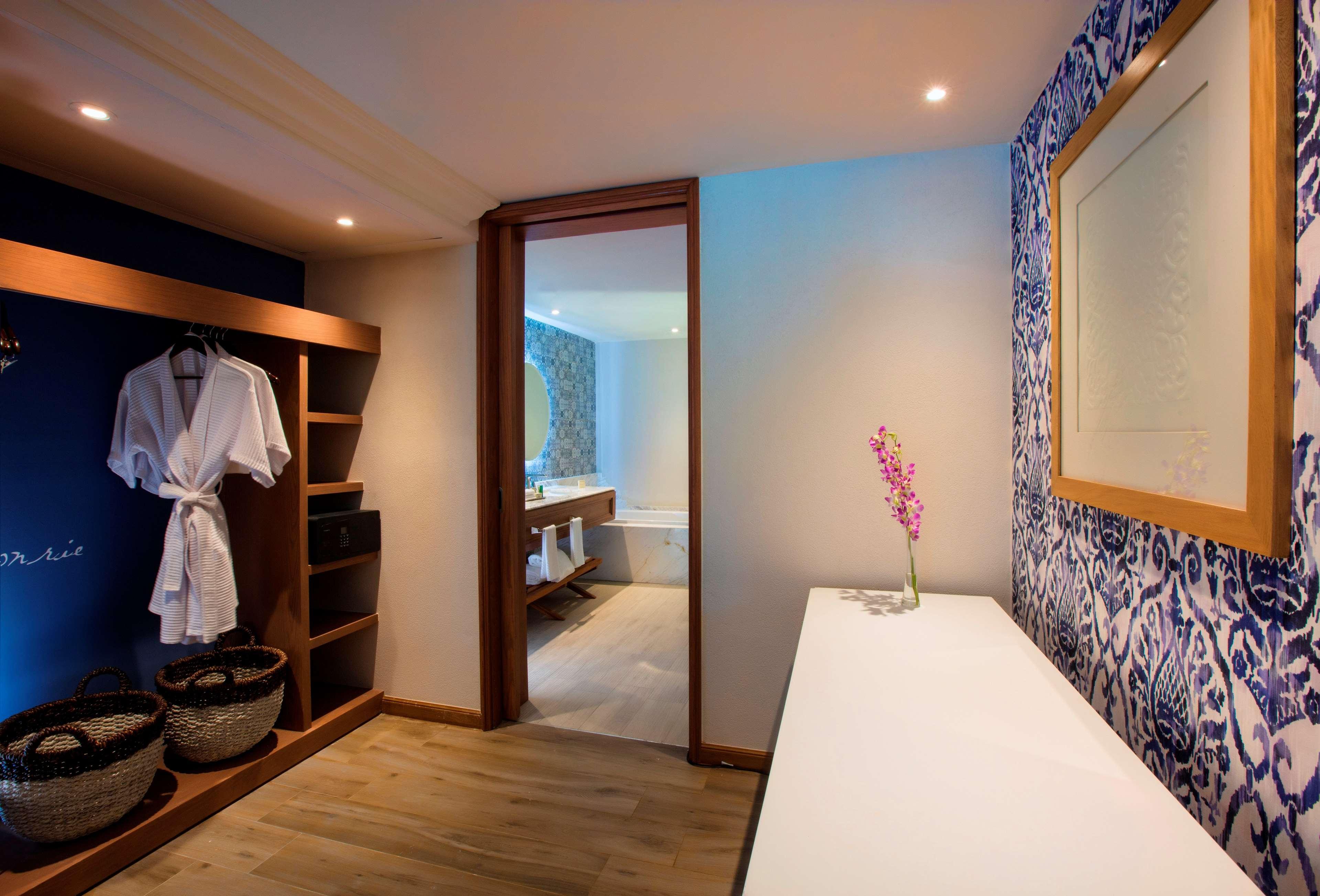 The Hacienda At Krystal Grand Puerto Vallarta (Adults Only) Екстериор снимка